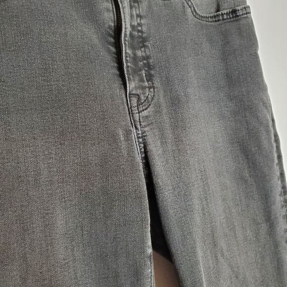 Madewell Curvy Roadtripper Skinny Jeans Washed Black Size 26 Classic Basic - Picture 12 of 16